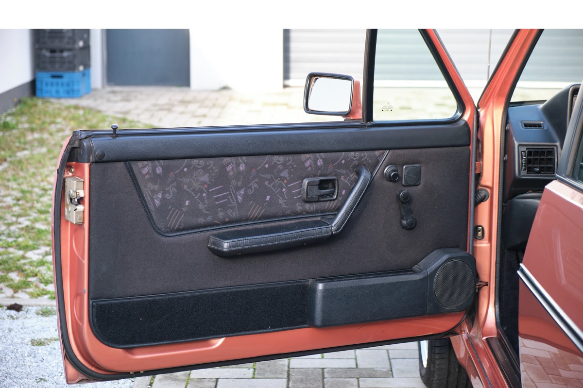 28 door panel